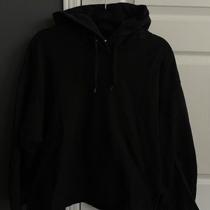 Uniqlo Pullover Hoodie
